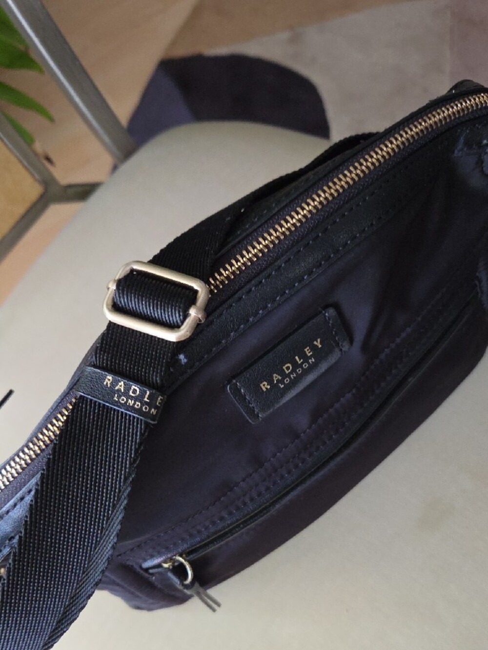 RADLEY LONDON Nylon Crossbody Bag ❤️ - Picture 4 of 11